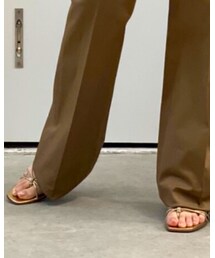 Emme Parsons | サンダル