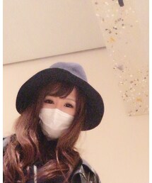 VIA BUS STOP | ハット