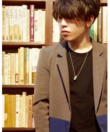 URBAN OUTFITTERS | テーラードジャケット