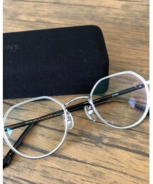 JINS | メガネ