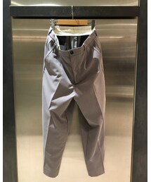 Lui's | スラックス