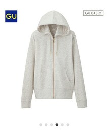 GU | パーカー