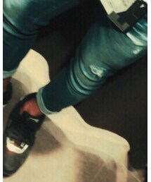 ZARA | デニムパンツ