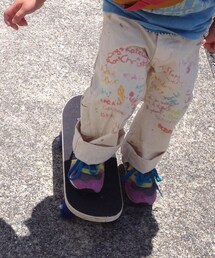 DENIM DUNGAREE | デニム&ダンガリー
カラフル落書き白PN(その他パンツ)