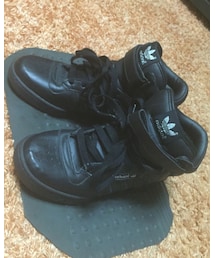 adidas | スニーカー