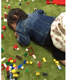 レゴに埋もれて眠る人 | その他