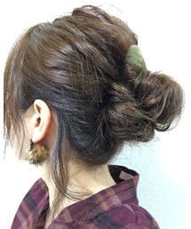 ヘアスタイルver. | ミディアム 髪の量多い人忙しい人でも簡単！お団子♡(トップス)