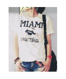 あかのれん | トップス