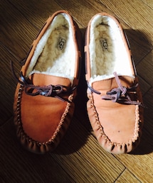 UGG | あぐ(モカシン/デッキシューズ)