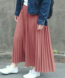 Mila Owen | スカート