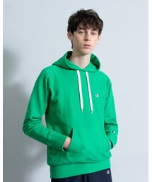 Champion | パーカー リバースウィーブプルオーバースウェットパーカー 19SS【春夏新作】スタンダード チャンピオン(C8-P101) コットン、ポリエステル、レーヨンを使用した70~80年代のリバースウィーブに見られたスウェットシャツを再現。ヘビーウェイトながらソフトでしなやかな質感が特徴の直営店、公式オンラインストア限定アイテム。 ¥12,420(税込) (パーカー)