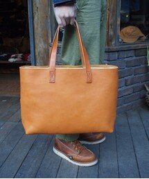 SLOW | スロウ"
Lot: 49S39D
Model: BONO ZIP TOTE BAG
Price:￥32.000+tax
Color: Black, Choco, Camel
Size: H30×W45-W50×D13.5cm
MADE IN JAPAN(トートバッグ)