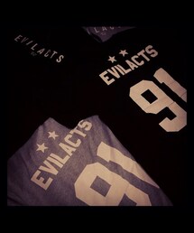 EVILACTS | 香港 EVILACTS(Tシャツ/カットソー)