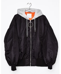 Bershka | フード付きマキシボンバージャケット(MA-1)