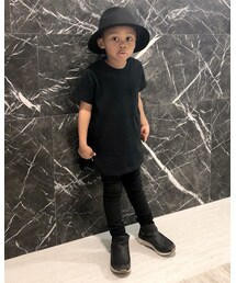 全身👦🏽🖤 | その他