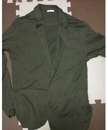 GU | テーラードジャケット