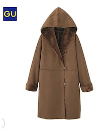 GU | ムートンコート