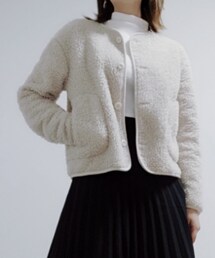 UNIQLO | ノーカラージャケット
