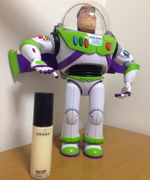 EMODA COSMETICS | MUSE PRIMER MOIST 　
(ファンデーション)