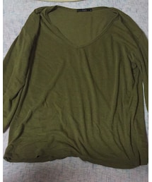 LUCY | Vネック七分袖シャツ(Tシャツ/カットソー)