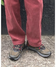 topo | スニーカー