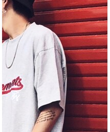 VETEMENTS | Tシャツ/カットソー