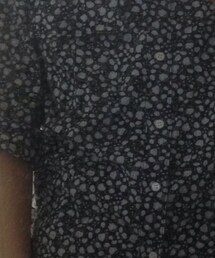 花柄シャツ(黒)(シャツ/ブラウス)