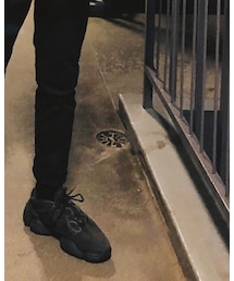 Yeezy | スニーカー