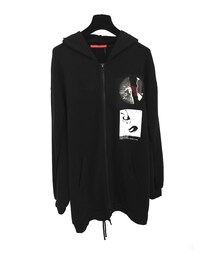 KOMAKINO | KOMAKINO - ZIPPED HOODED PRINT(パーカー)
