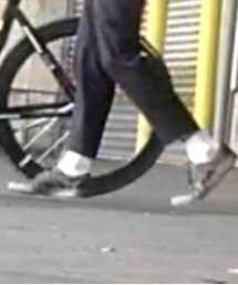 adidas | スニーカー