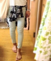 Levi's | ハイライズクロップドパンツ
カラー:ミント
サイズ:26(デニムパンツ)