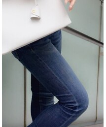 AG/Adriano Goldschmied | デニムパンツ