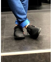 UNDER ARMOUR | スニーカー