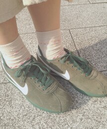 NIKE | used NIKEのスニーカー(スニーカー)