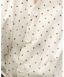 isn't She? | シャツ/ブラウス