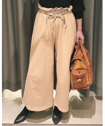 isn't  She? | パンツ