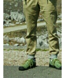 Mountain Mania | チノパンツ