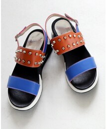 スタッズあしらいスポーティーサンダル(サンダル)