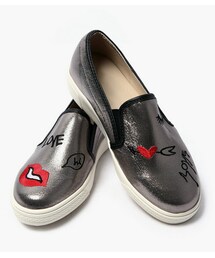 ユニーク刺繍ディテールスリッポン(スニーカー)