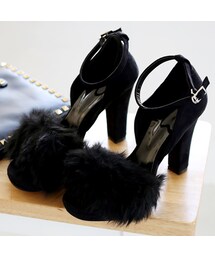 ラブリーファー付きアンクルストラップパンプス(パンプス)