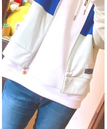 GU | パーカー