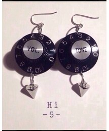 HiiiFiiiVE5 | ピアス（両耳用）