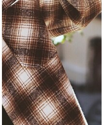 . | シャツ/ブラウス