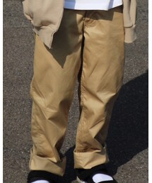 new day | 調べてもヒットしないので、インポートかも。(パンツ)