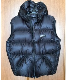 FEATHERED FRIENDS | ダウンベスト