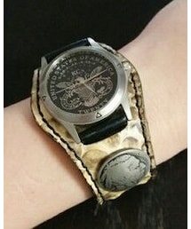 KC,s | アナログ腕時計