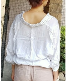 エイジェントGOLD81 | スタッズ襟白シャツ(シャツ/ブラウス)