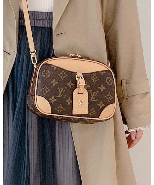 pino｜LOUIS VUITTONのショルダーバッグを使ったコーディネート
