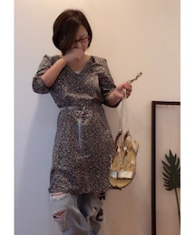 寒い画像 | このサンダル臭っ！ となってる失敗画像。(サンダル)