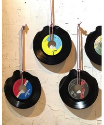 レコード曲げ屋 | レコードでハンドメイドされた団扇(扇子/うちわ)